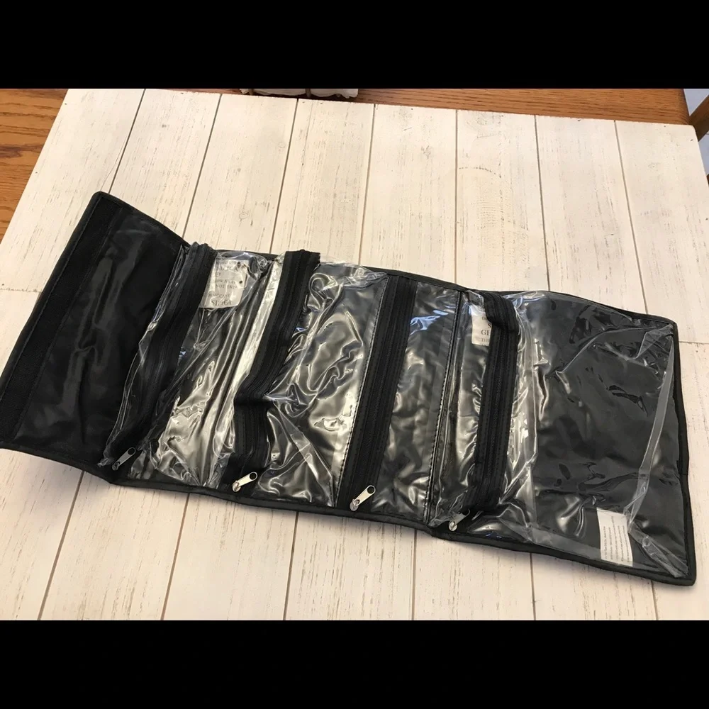 Animal Print Makeup Organizer With Hook 9.5”X 23”‎